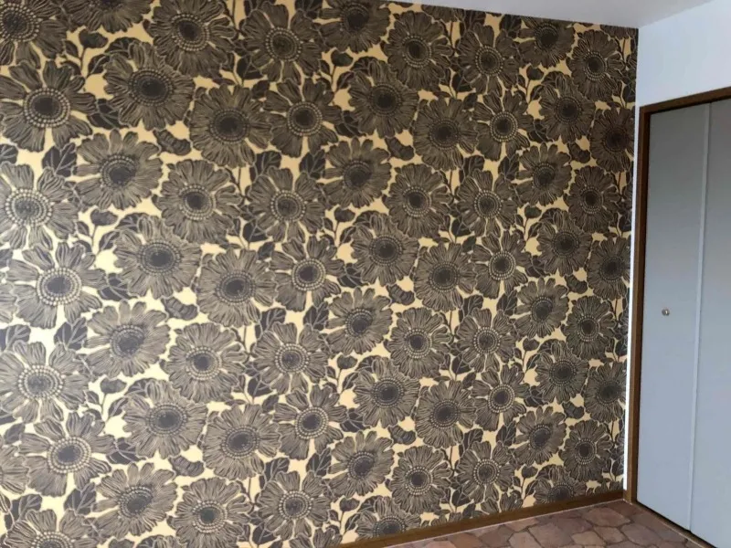 【鹿児島】費用を抑えて美しく仕上げるマンション壁紙リフォーム